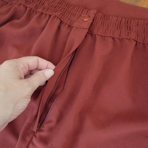 Rangoli Burgundy Wine Red Tea/Calf Length Straight Skirt - Picture 4 of 13